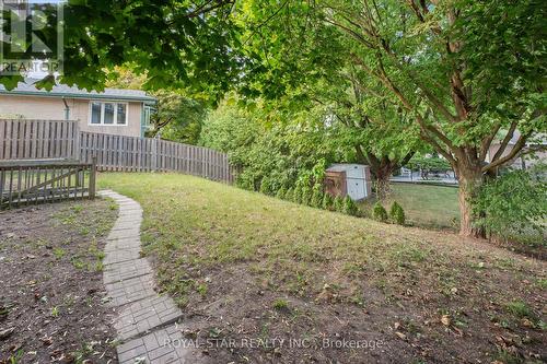 34 Devere Drive, Guelph, ON - Outdoor