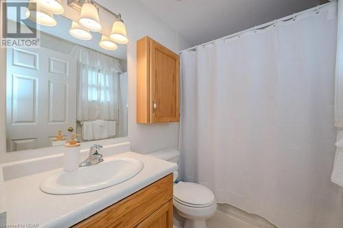 53 Thompson Drive, Guelph, ON - Indoor Photo Showing Bathroom