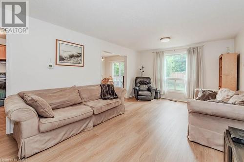 53 Thompson Drive, Guelph, ON - Indoor Photo Showing Living Room