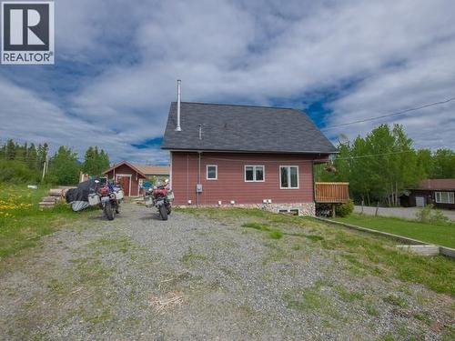 17 Jackson Avenue, Teslin, YT - Outdoor