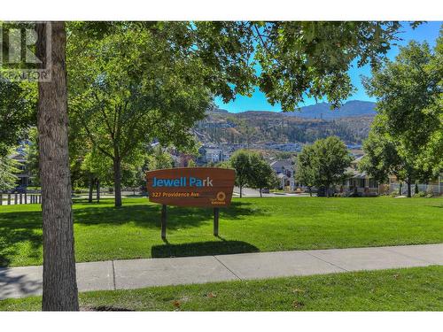 328 Providence Avenue Unit# 10, Kelowna, BC - Outdoor