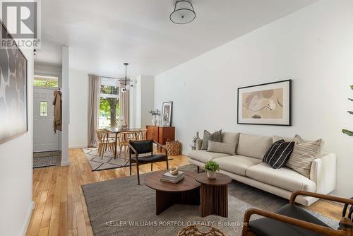 263 Franklin Avenue, Toronto (Dovercourt-Wallace Emerson-Junction), ON - Indoor Photo Showing Living Room