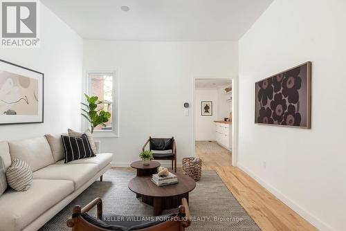 263 Franklin Avenue, Toronto, ON - Indoor Photo Showing Living Room