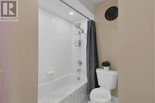 1 - 3010 Erin Centre Boulevard, Mississauga, ON - Indoor Photo Showing Bathroom