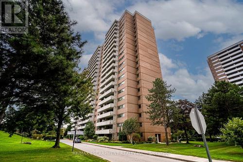 Ph2012 - 250 Scarlett Road, Toronto (Rockcliffe-Smythe), ON - Outdoor With Facade