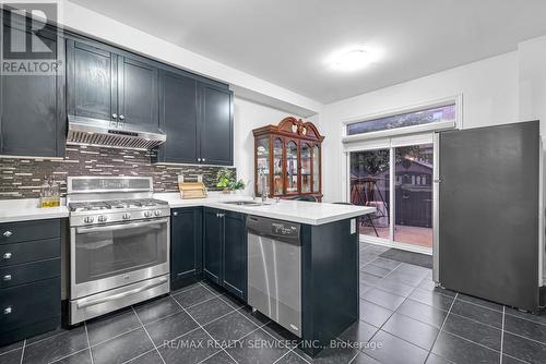 12 Fitzgibson Street, Brampton, ON - Indoor Photo Showing Kitchen With Upgraded Kitchen