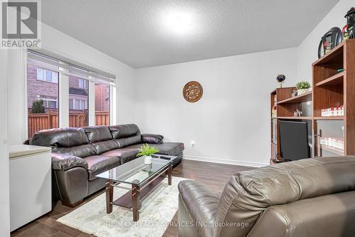 12 Fitzgibson Street, Brampton, ON - Indoor Photo Showing Living Room