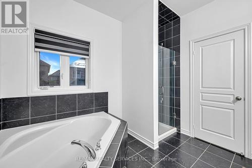 12 Fitzgibson Street, Brampton, ON - Indoor Photo Showing Bathroom