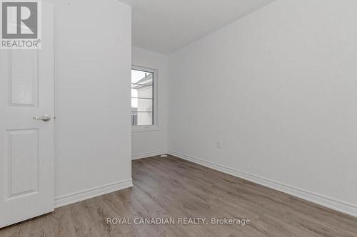 1909 Thames Circle, Milton, ON - Indoor Photo Showing Other Room