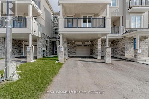 1909 Thames Circle, Milton, ON - Outdoor With Balcony With Facade