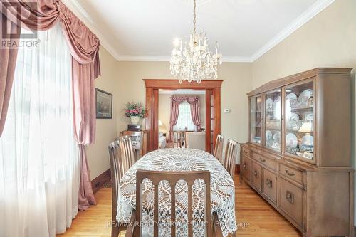 61 Rosedale Avenue W, Brampton, ON - Indoor Photo Showing Dining Room