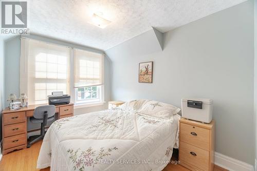 61 Rosedale Avenue W, Brampton, ON - Indoor Photo Showing Bedroom