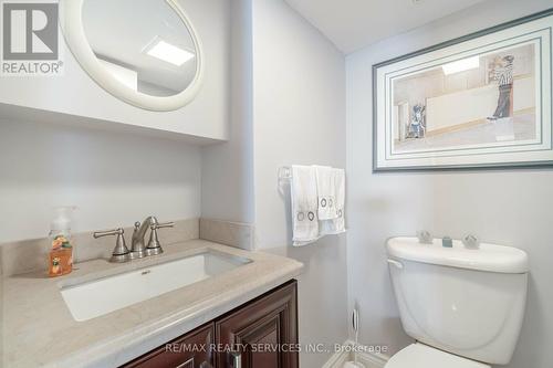 61 Rosedale Avenue W, Brampton, ON - Indoor Photo Showing Bathroom