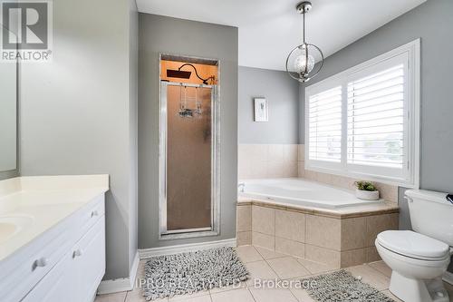 2518 Carberry Way, Oakville, ON - Indoor Photo Showing Bathroom