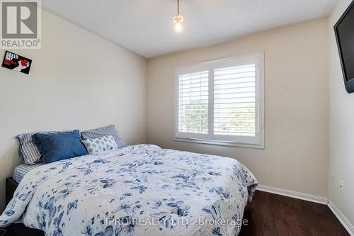 2518 Carberry Way, Oakville, ON - Indoor Photo Showing Bedroom