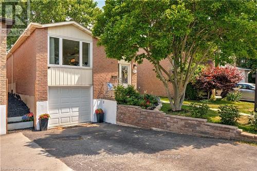 22 Garden Crescent, Hamilton, ON - Outdoor