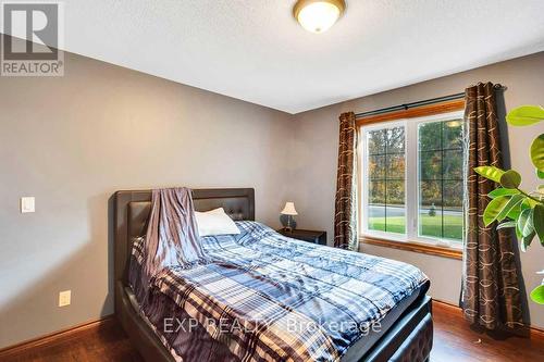 59 Windham 11 Road, Norfolk, ON - Indoor Photo Showing Bedroom