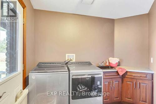 59 Windham 11 Road, Norfolk, ON - Indoor Photo Showing Laundry Room