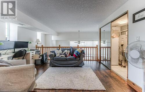 5 Father David Bauer Drive Unit# 103, Waterloo, ON - Indoor Photo Showing Living Room