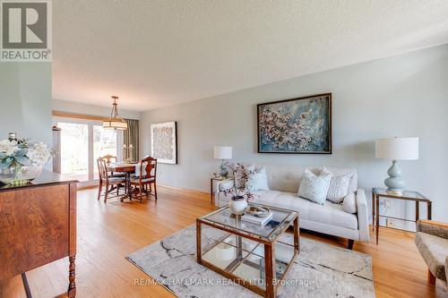 30 Schubert Drive, Toronto (Guildwood), ON - Indoor Photo Showing Living Room