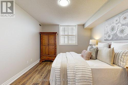 521 - 7373 Martin Grove Road, Vaughan (Vaughan Grove), ON - Indoor Photo Showing Bedroom