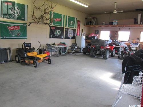 Ralph Acreage, Moose Range Rm No. 486, SK - Indoor Photo Showing Garage