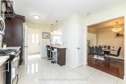 30 Stainforth Drive, Toronto, ON - Indoor Photo Showing Kitchen With Upgraded Kitchen