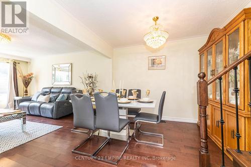 30 Stainforth Drive, Toronto (Agincourt South-Malvern West), ON - Indoor Photo Showing Living Room