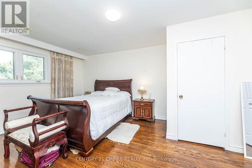 30 Stainforth Drive, Toronto, ON - Indoor Photo Showing Bedroom