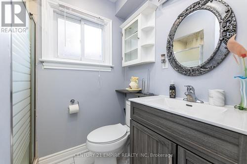 30 Stainforth Drive, Toronto, ON - Indoor Photo Showing Bathroom