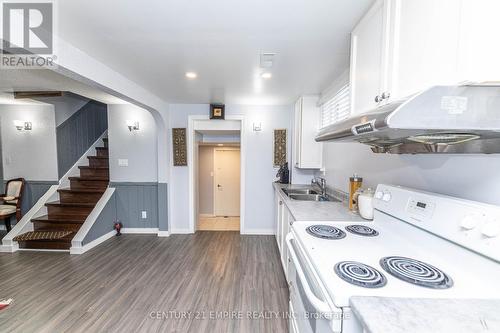 30 Stainforth Drive, Toronto (Agincourt South-Malvern West), ON - Indoor Photo Showing Kitchen With Double Sink