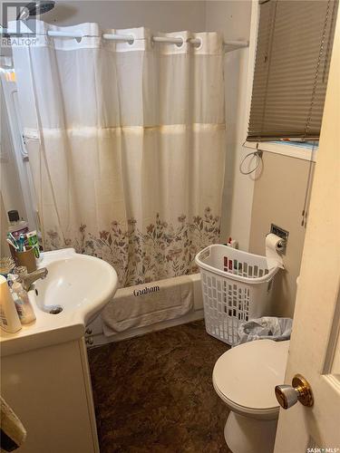 Meadow Lake Acres, Meadow Lake Rm No.588, SK - Indoor Photo Showing Bathroom