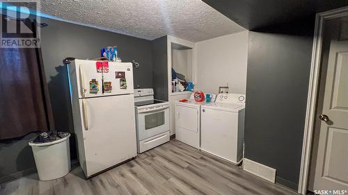 Meadow Lake Acres, Meadow Lake Rm No.588, SK - Indoor Photo Showing Laundry Room