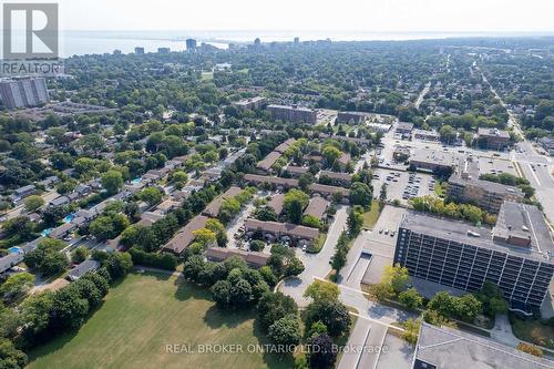 109 - 700 Dynes Road, Burlington, ON - Outdoor With View