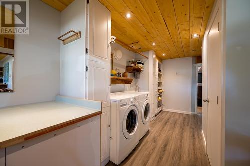 287 Reighmount Drive, Kamloops, BC - Indoor Photo Showing Laundry Room