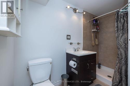 197 Vodden Street W, Brampton, ON - Indoor Photo Showing Bathroom