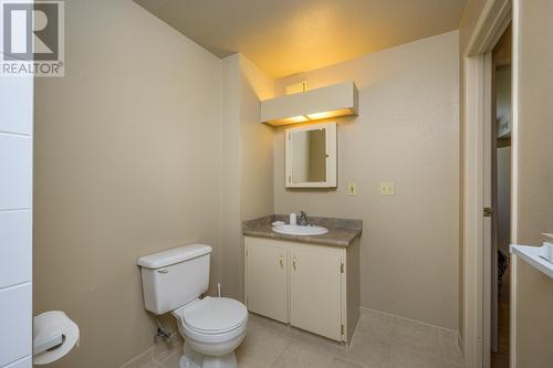 3751 James Court, Prince George, BC - Indoor Photo Showing Bathroom