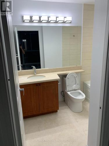 3210 - 225 Webb Drive, Mississauga (City Centre), ON - Indoor Photo Showing Bathroom