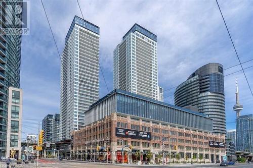 4209 - 19 Bathurst Street, Toronto (Waterfront Communities), ON - Outdoor With Facade