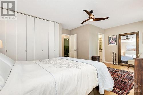 1885 Louisiana Avenue, Ottawa, ON - Indoor Photo Showing Bedroom