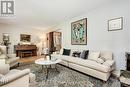 1885 Louisiana Avenue, Ottawa, ON  - Indoor Photo Showing Living Room 