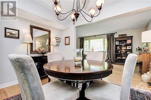 1885 Louisiana Avenue, Ottawa, ON - Indoor Photo Showing Dining Room