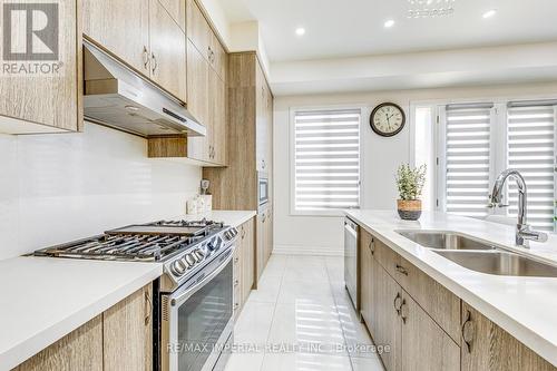 74 Merlin Street, Oakville, ON - Indoor Photo Showing Kitchen With Double Sink With Upgraded Kitchen