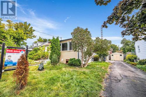 97 N Woodrow Boulevard, Toronto, ON - Outdoor