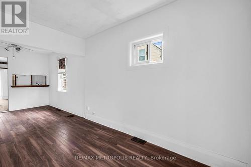 97 N Woodrow Boulevard, Toronto, ON - Indoor Photo Showing Other Room