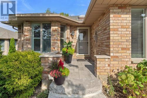 17 Island Bay Drive, Kawartha Lakes (Bobcaygeon), ON - Outdoor