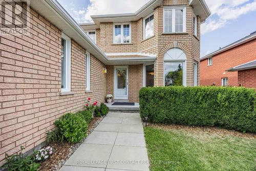 298 Livingstone Street W, Barrie (Northwest), ON - Outdoor