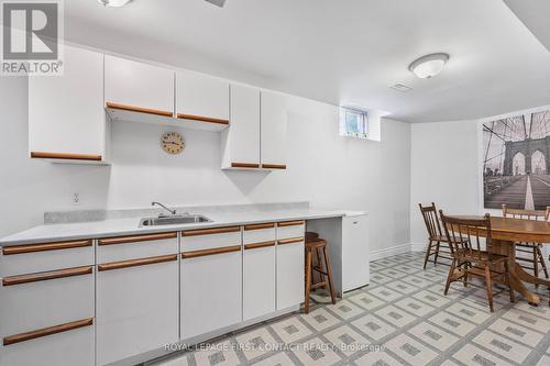 298 Livingstone Street W, Barrie (Northwest), ON - Indoor Photo Showing Kitchen