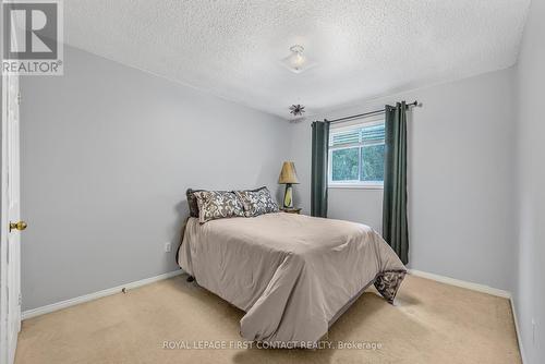 298 Livingstone Street W, Barrie, ON - Indoor Photo Showing Bedroom