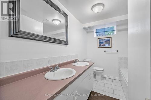 298 Livingstone Street W, Barrie, ON - Indoor Photo Showing Bathroom